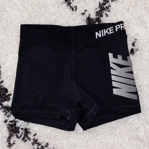 nike pros size small